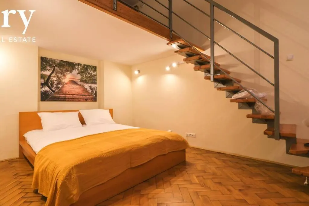 Big Cozy Apartment Free 1 Parking Krakow 0*,